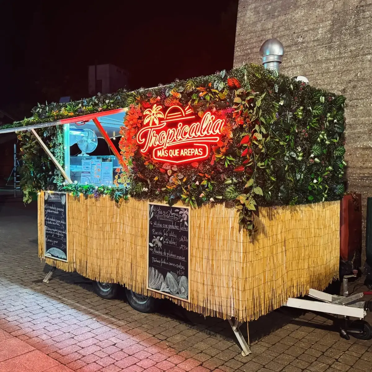 Tropicalia Food Truck